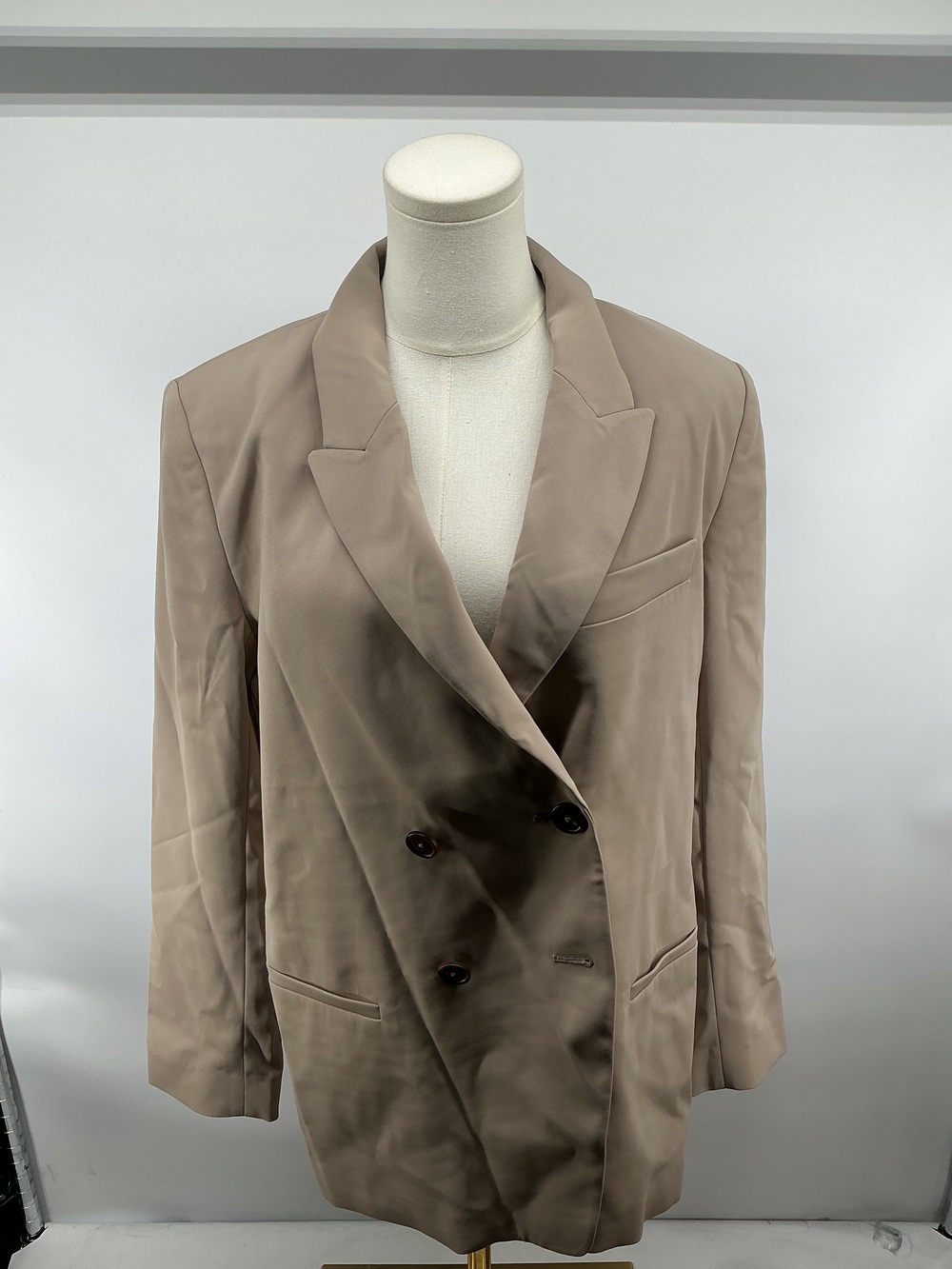 Stretch Crepe Relaxed Double-Breasted Blazer